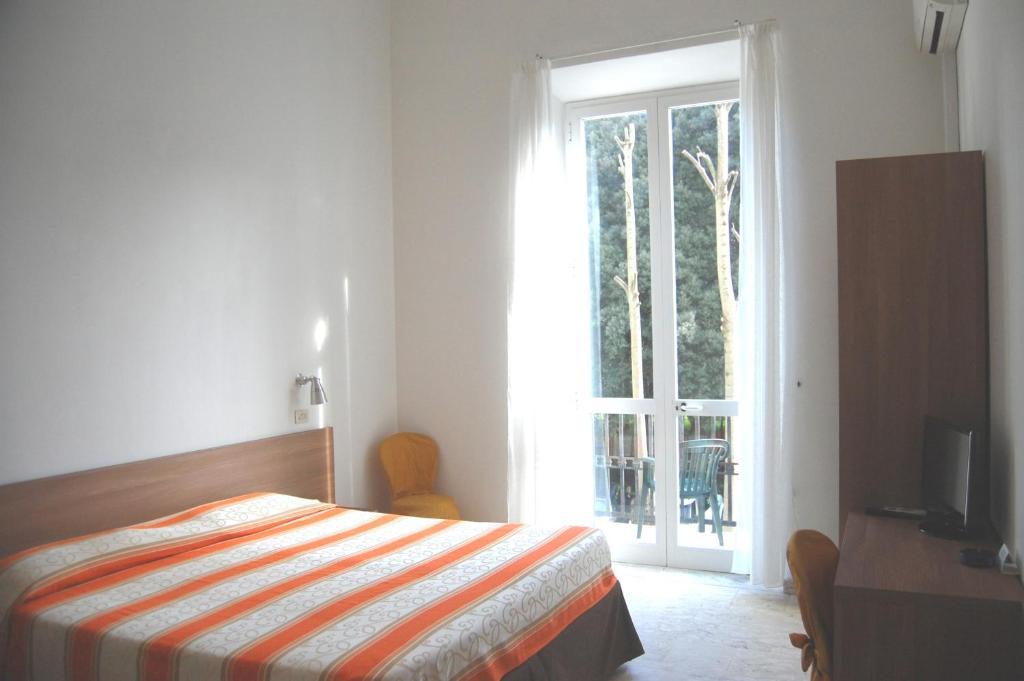 Hotel Derna Viareggio Ruang foto
